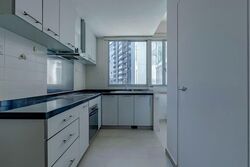 The Lakeshore (D22), Condominium #559205741